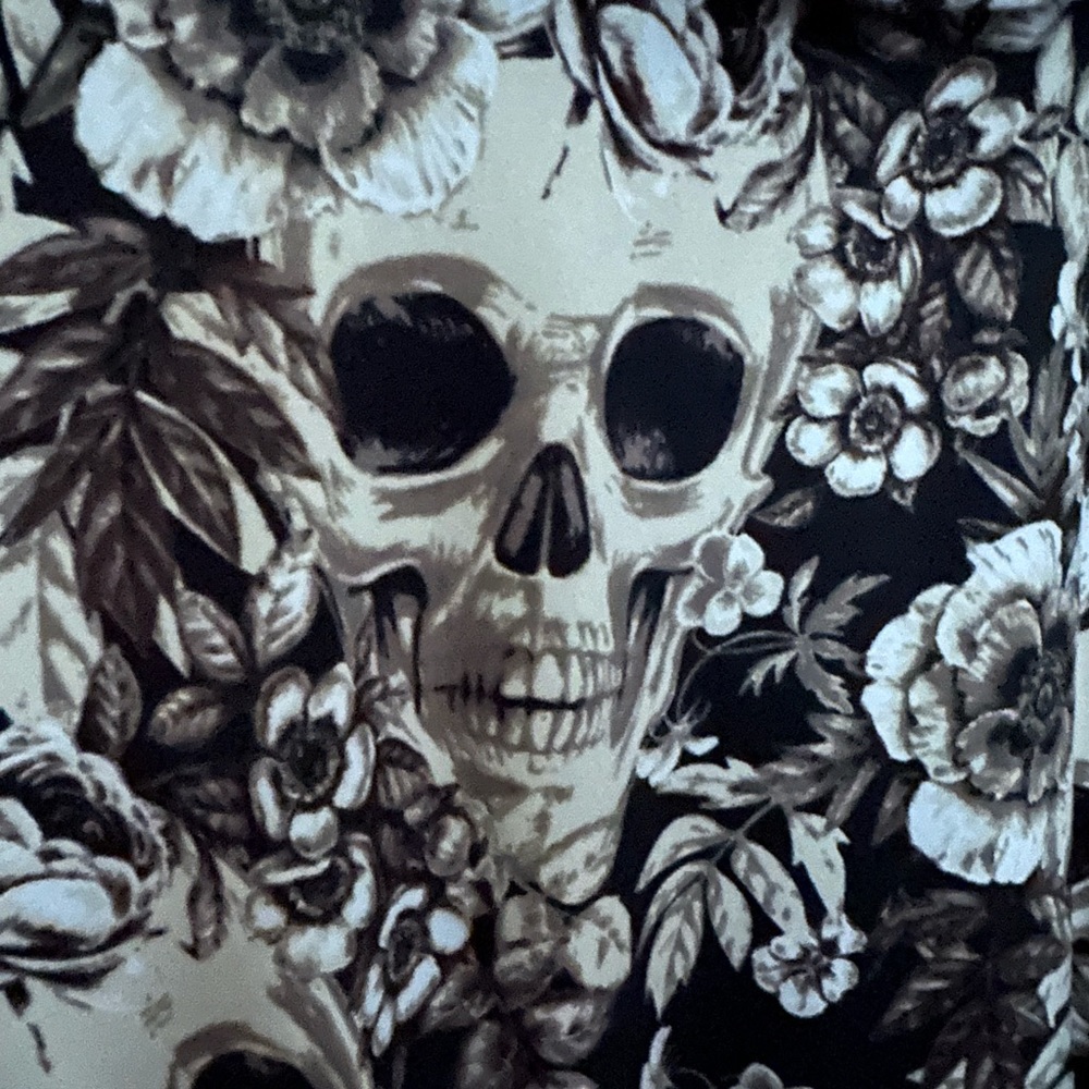 Lula roe amber hoodie size medium new with tags